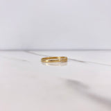 Anillo Churumbela 1.35gr / T6 1/4 / Circones Blancos Oro Amarillo $