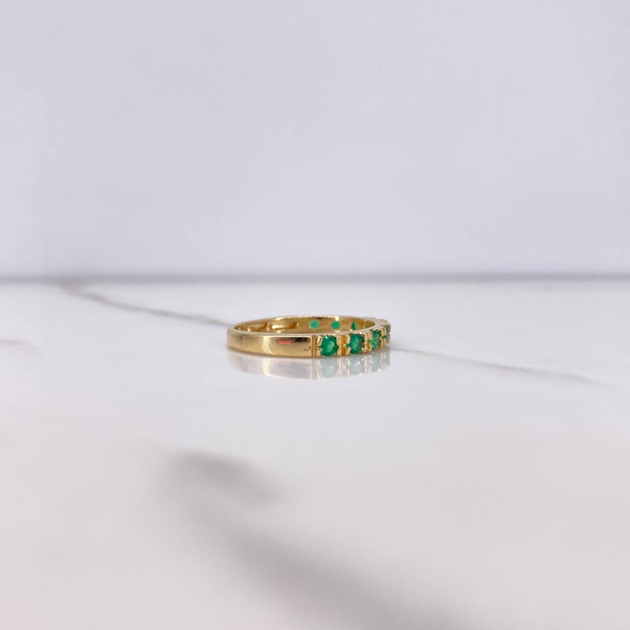 Anillo Churumbela 1.95gr / T6 / Circones Verdes Oro Amarillo $