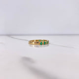 Anillo Churumbela 1.95gr / T6 / Circones Verdes Oro Amarillo $