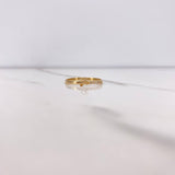 Anillo Fe 1.2gr / T9 / Circones Blancos Oro Amarillo $