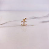 Dije CC 0.5gr / 1.4cm / Circones Blancos Oro Amarillo $