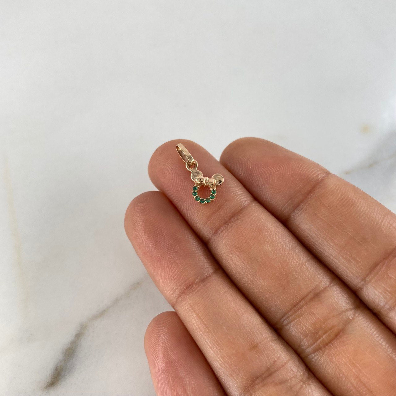 Dije Minnie Mouse 0.3gr / 1.5cm / Circones Verdes Oro Rosa $