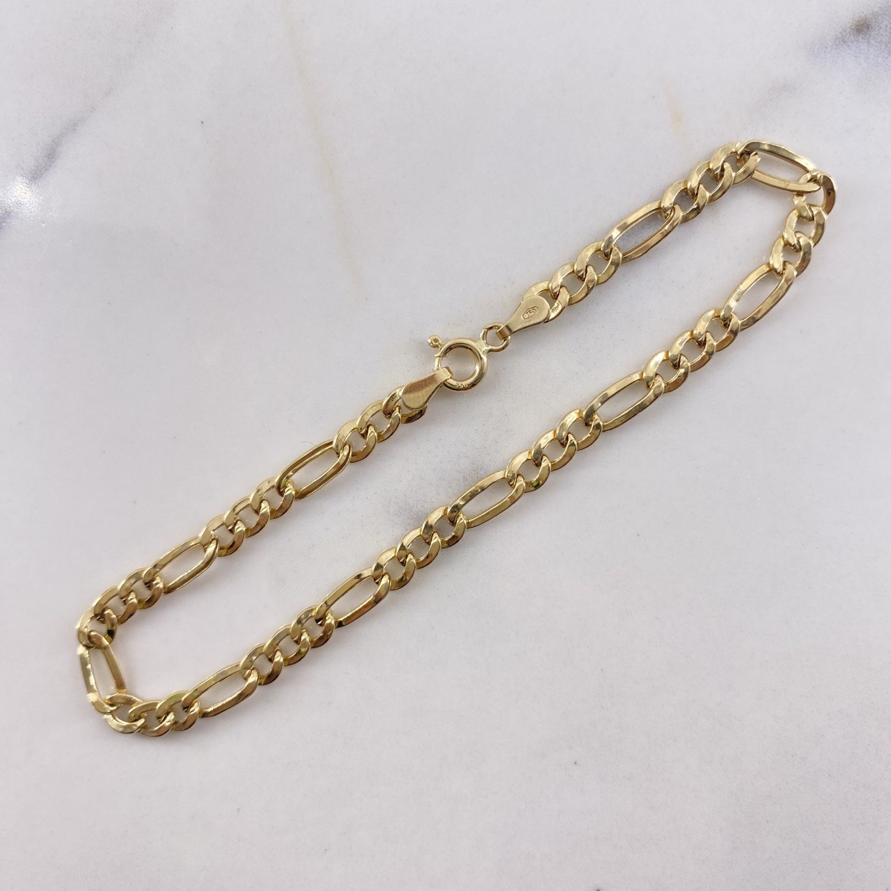 Pulso Figaro 2.35gr / 20cm / 4.05mm Oro Amarillo +1 &