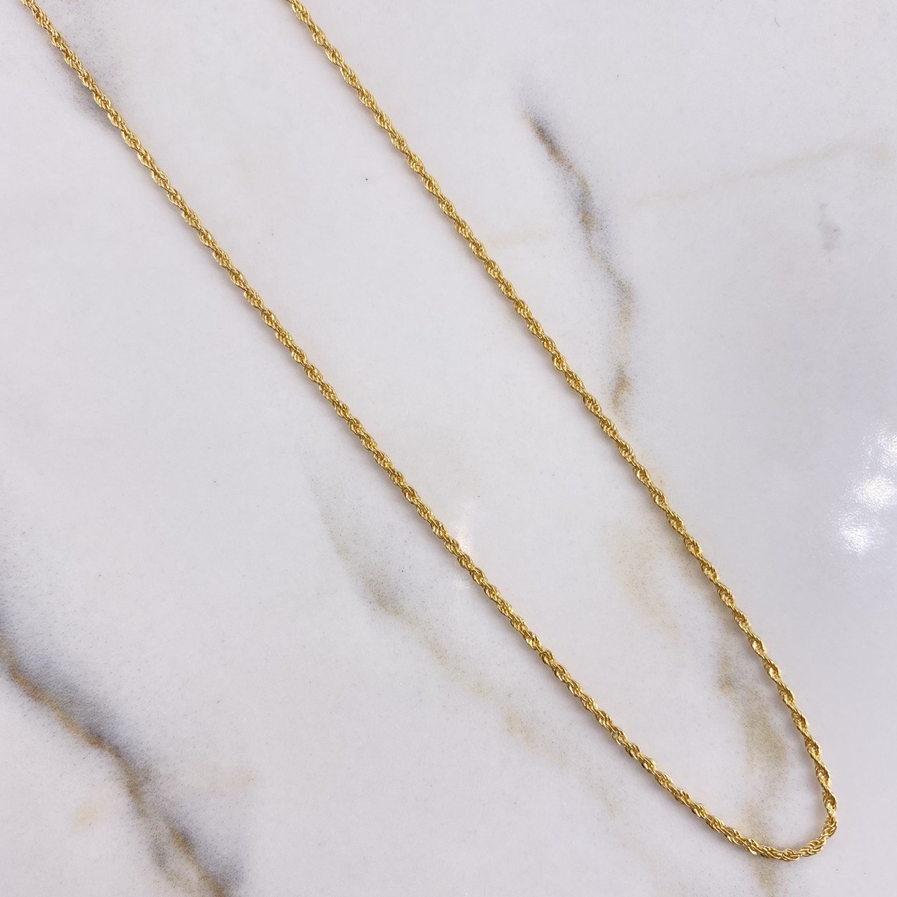 Cadena Lazo 1.10gr / 60cm + Dije Paloma 0.25gr / 1cm Oro Amarillo (Oferta) $