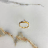 Anillo Solitario Arco 2.4gr / T5 1/2 / Linea Invertida Circones Blancos Oro Amarillo &