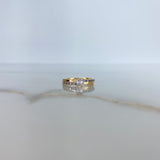 Anillo Solitario Arco 2.4gr / T5 1/2 / Linea Invertida Circones Blancos Oro Amarillo &