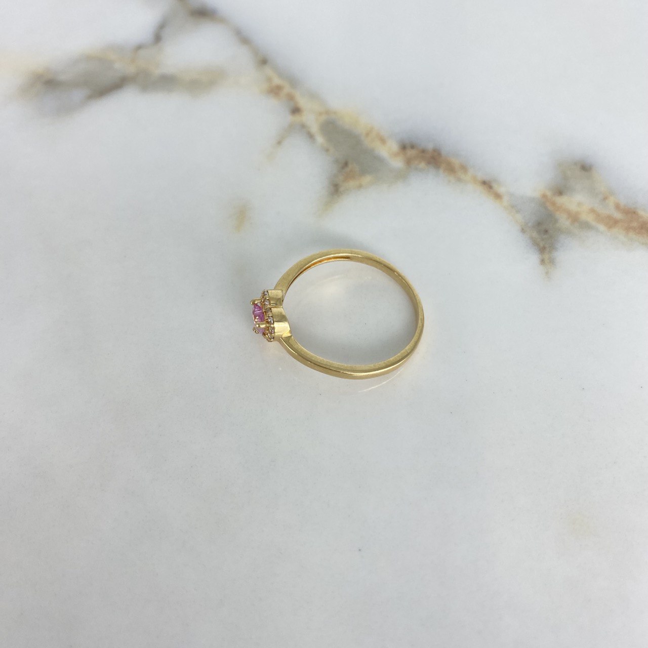 Anillo Solitario Corazon 2gr / T7 1/4 / Circon Rosado Blancos Oro Amarillo &