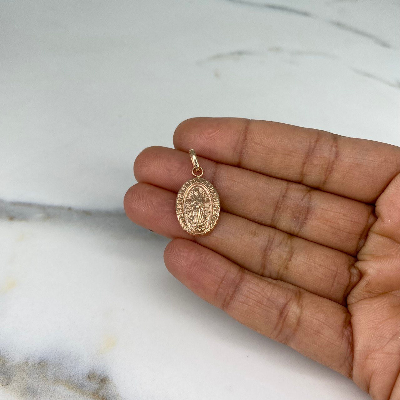 Dije Virgen de Guadalupe 0.9gr / 2.8cm / Troquelado Oro Rosa &
