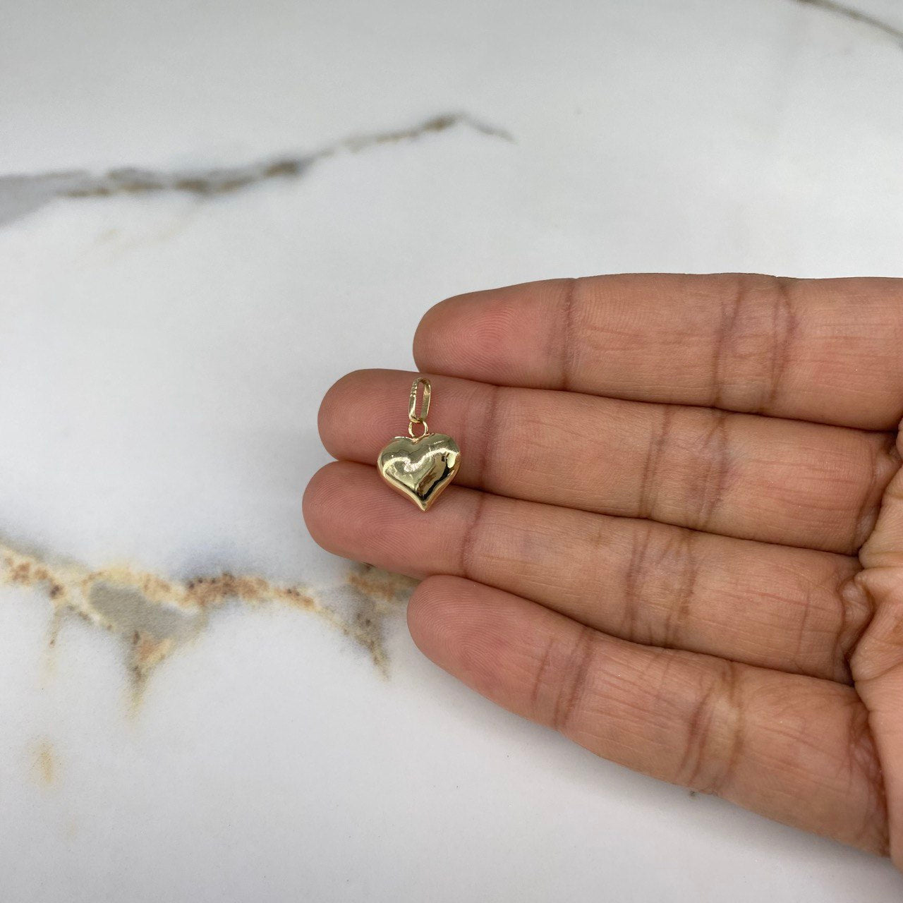 Dije Corazon Soplado 0.55gr / 1.5cm / Liso Oro Amarillo &