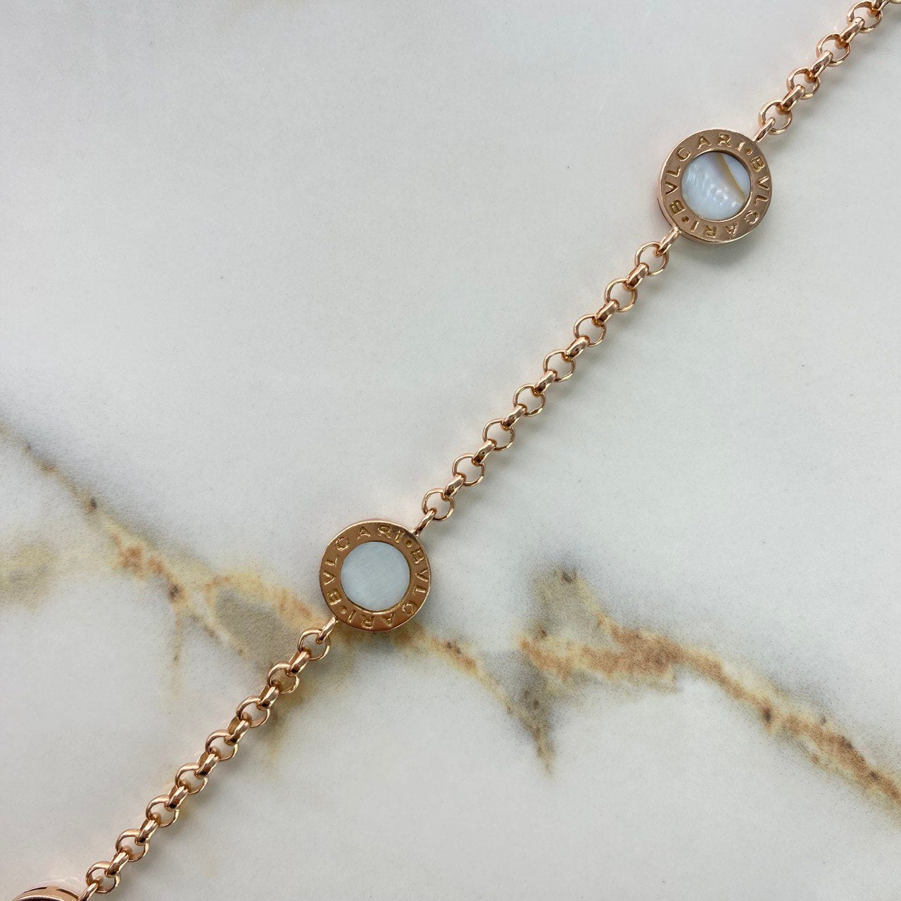 Pulso BV 16.25gr / 20cm / Piedra Blanca Oro Rosa $