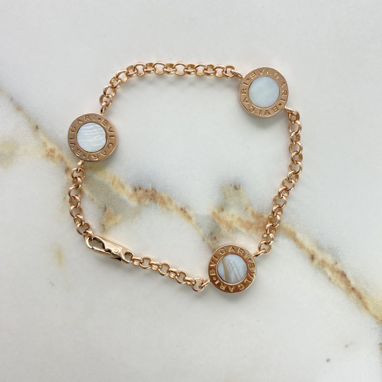 Pulso BV 16.25gr / 20cm / Piedra Blanca Oro Rosa $