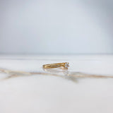 Anillo Solitario Churumbela 1.75gr / T6 1/4 / Circones Blancos Oro Amarillo &