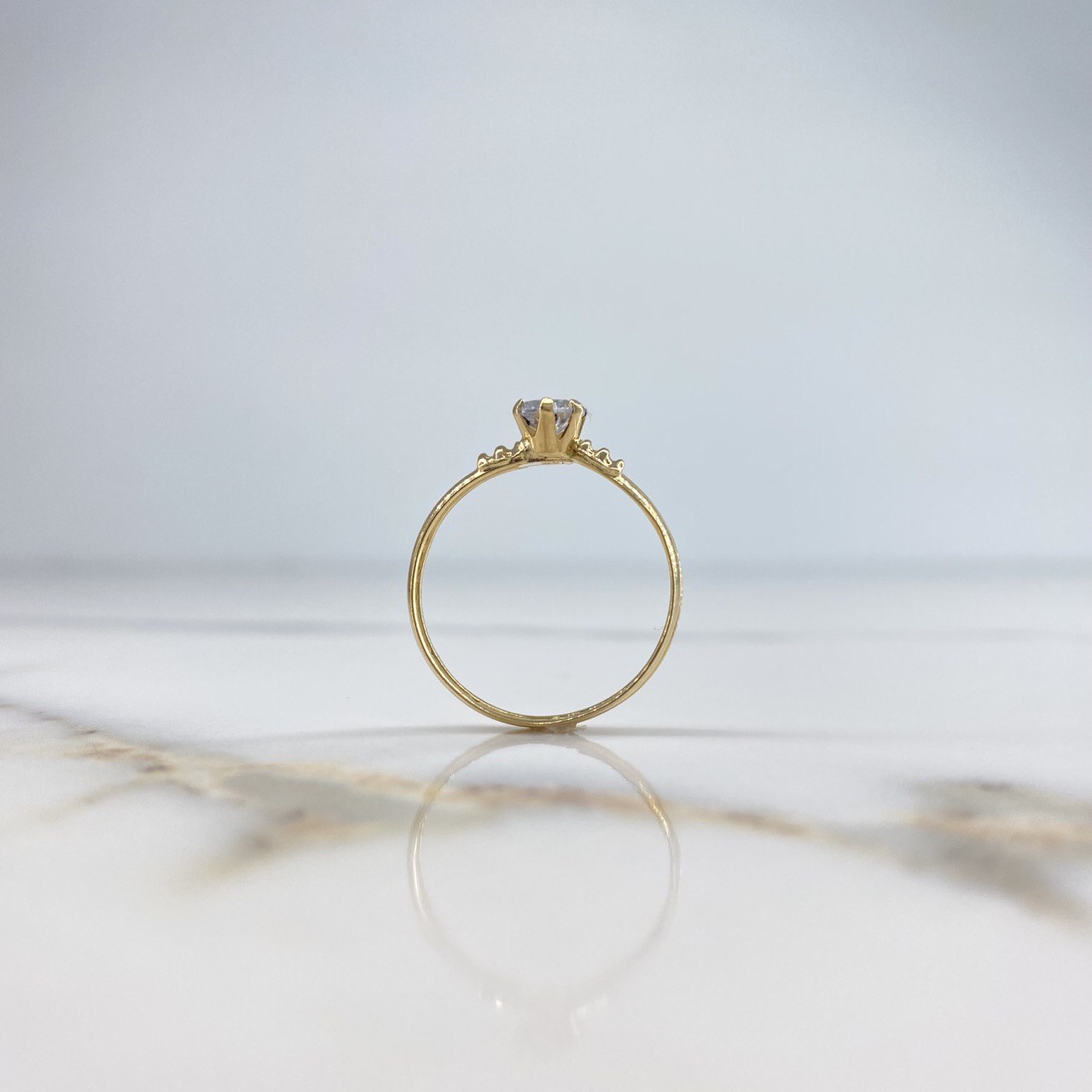 Anillo Solitario 1gr / T7 3/4 / Circon Blanco Rayas Oro Amarillo &