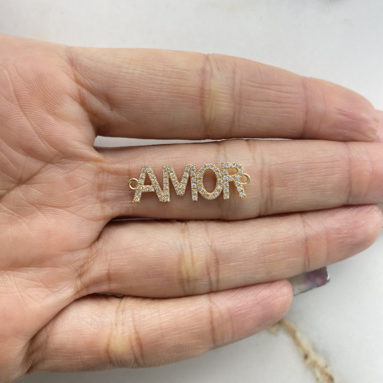 Herraje Amor 1.8gr / 2.7cm / Circones Blancos   Oro Amarillo &