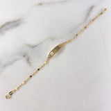 Pulso Plano 3x1 Diamantado 1gr / 12.7cm / 2.2mm Niño Placa Rectangulo Curvo Trebol Oro Amarillo +3 $