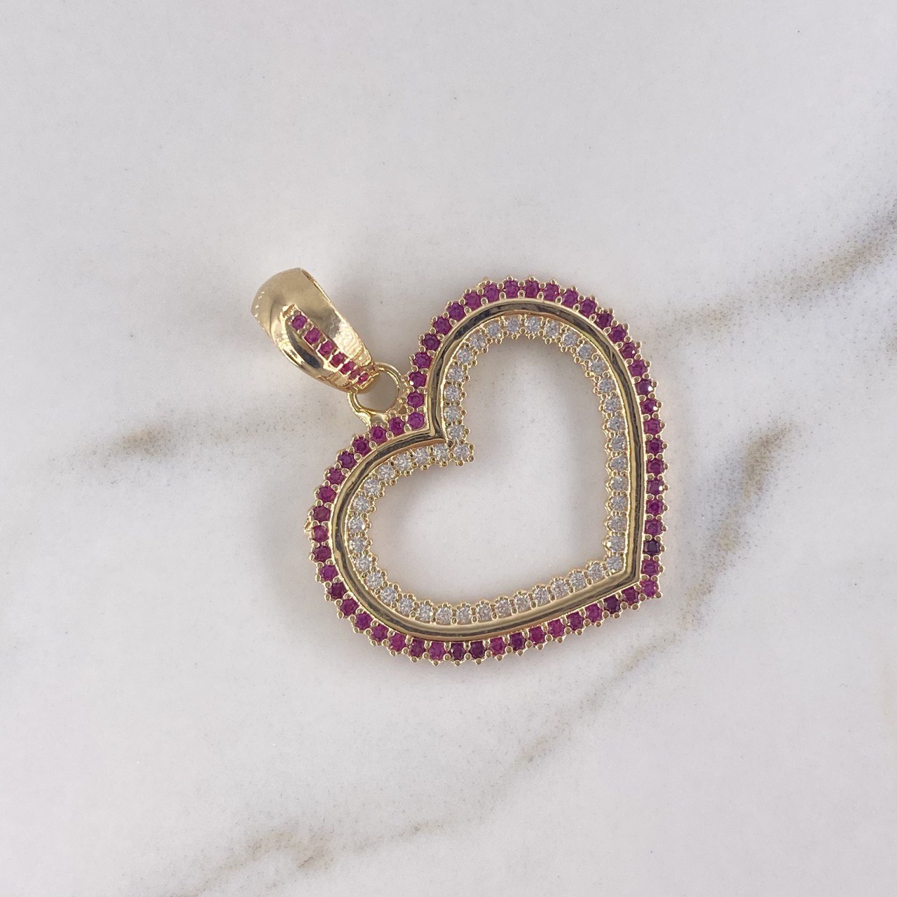 Dije Corazon 6.05gr / 3.5cm / Circones Blancos Fucsias Oro Amarillo $