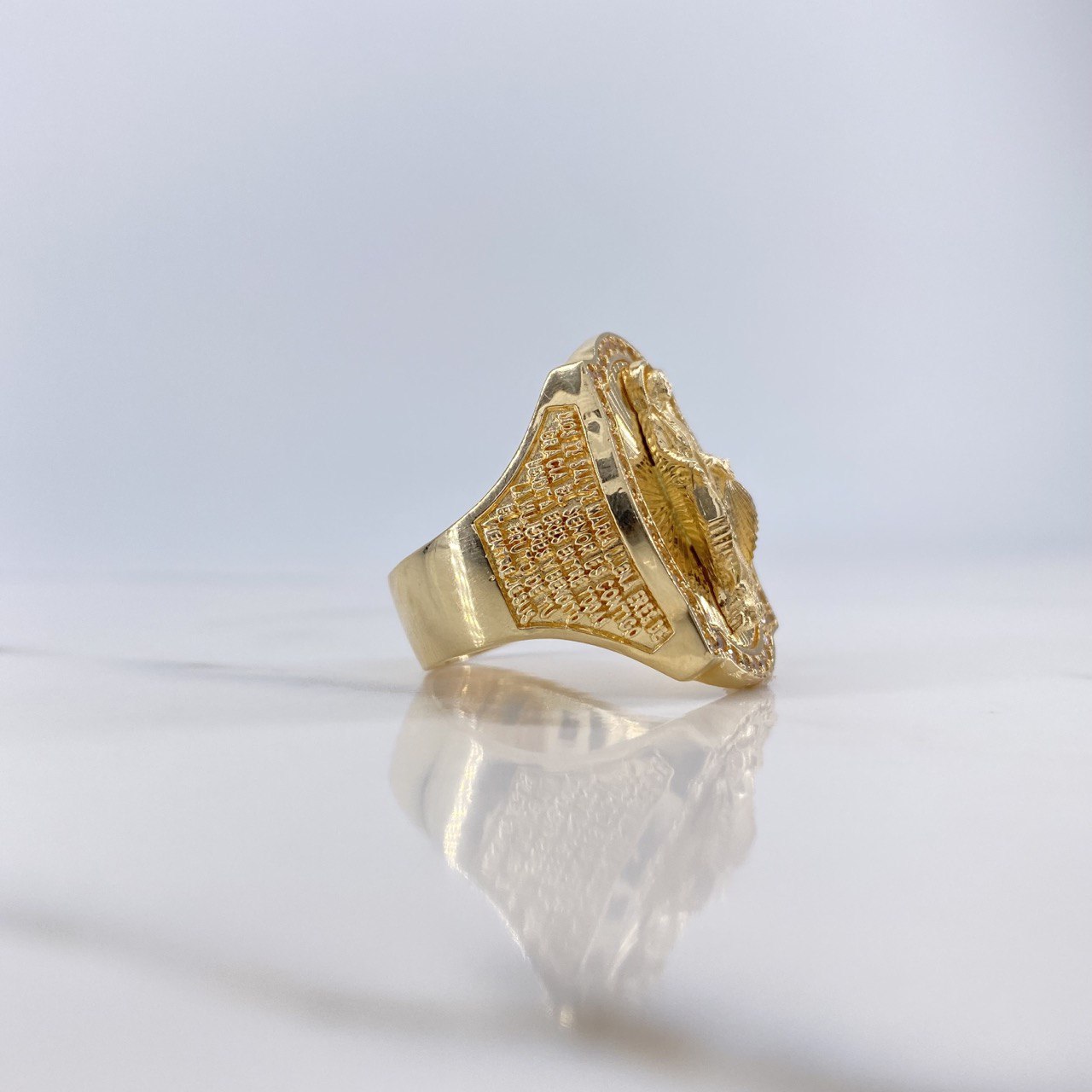 Anillo Virgen Milagrosa 14.35gr / T9 1/2 / Circones Blancos Oro Amarillo $