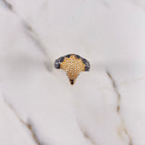 Anillo Aguila 7.8gr / T9 1/4 / Circones Naranjas-Blancos-Negros Dos Oros Amarillo Blanco $