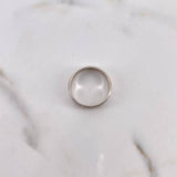 Anillo Argolla Puente 2.7gr / T6 / Circones Blancos Oro Blanco $