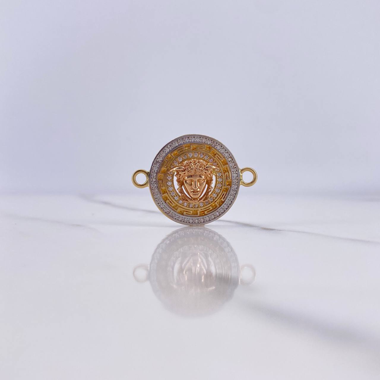 Herraje Medusa Tribal 4.4gr / 2.9cm / Circones Blancos Tres Oros $
