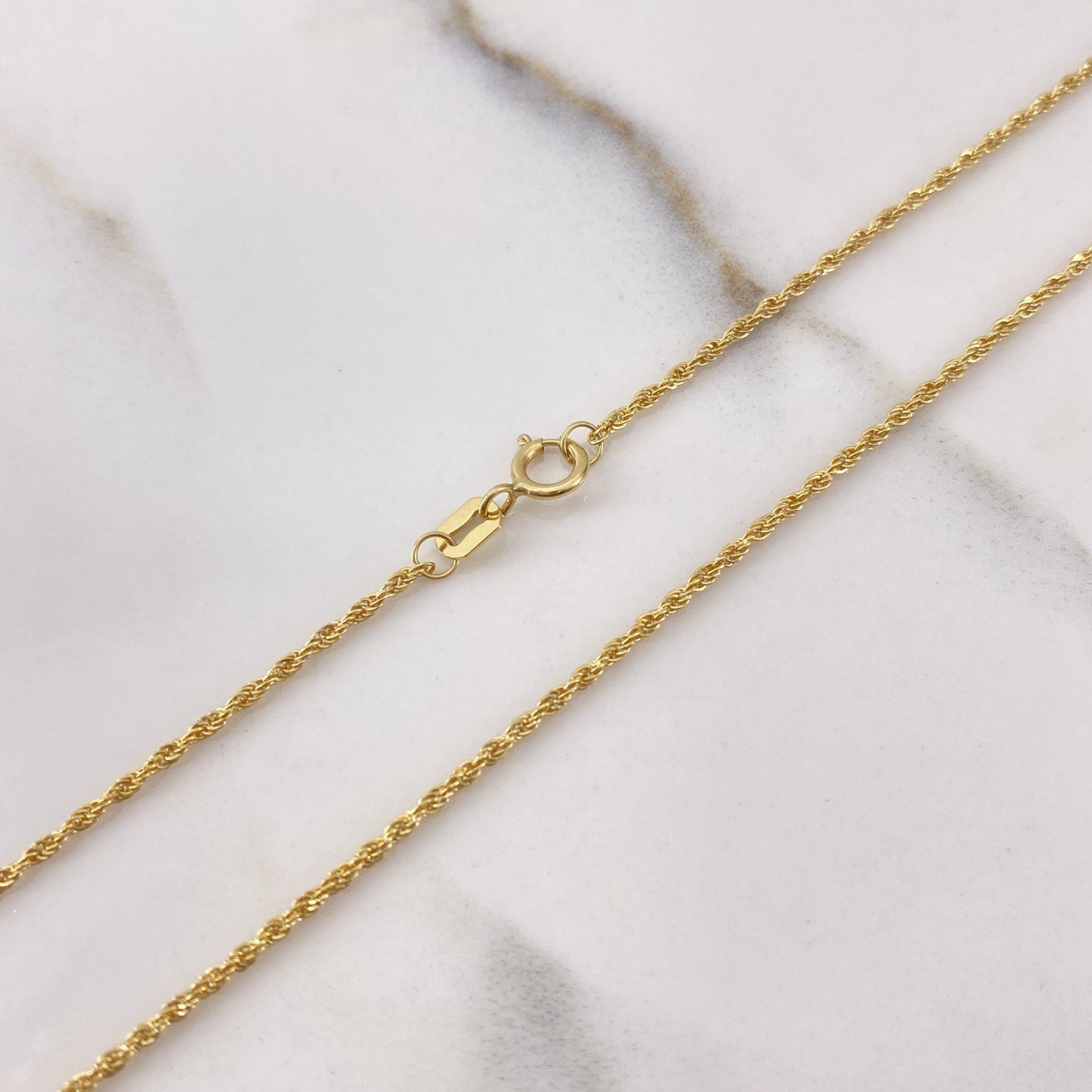 Cadena Lazo 0.9gr / 50cm / 0.95mm Oro Amarillo +3 $