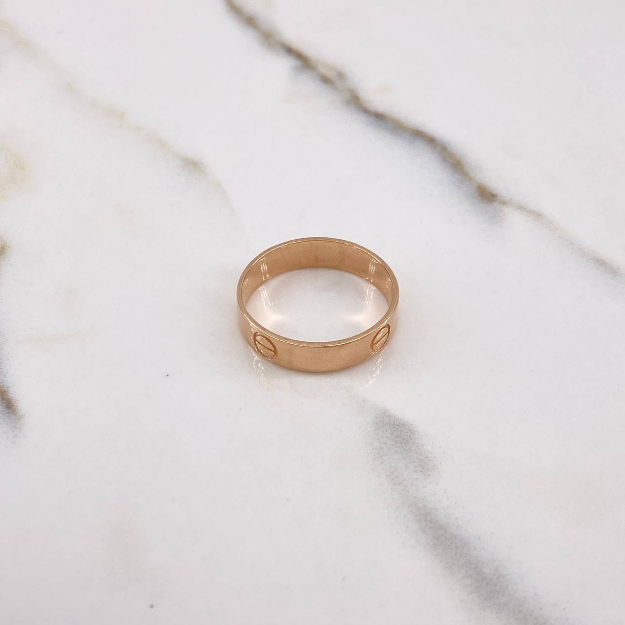 Anillo Argolla Tornillo 3.45gr / T7 3/4 / Oro Rosa $