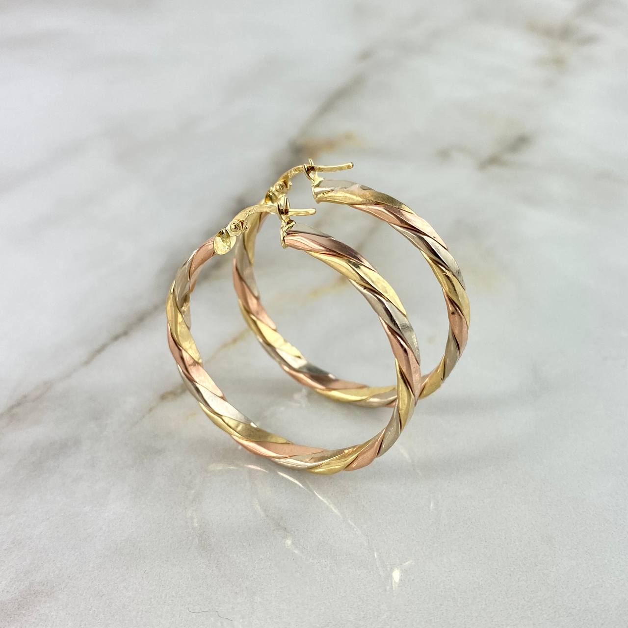 Candongas Ruka 5.8gr / 4cm / Oro 18K