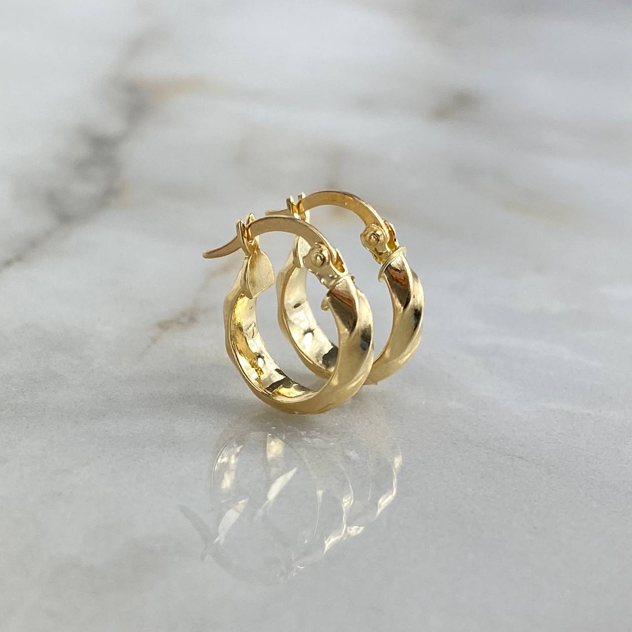 Candongas 1.4gr / 1.2cm Diamantadas Oro Amarillo Nia