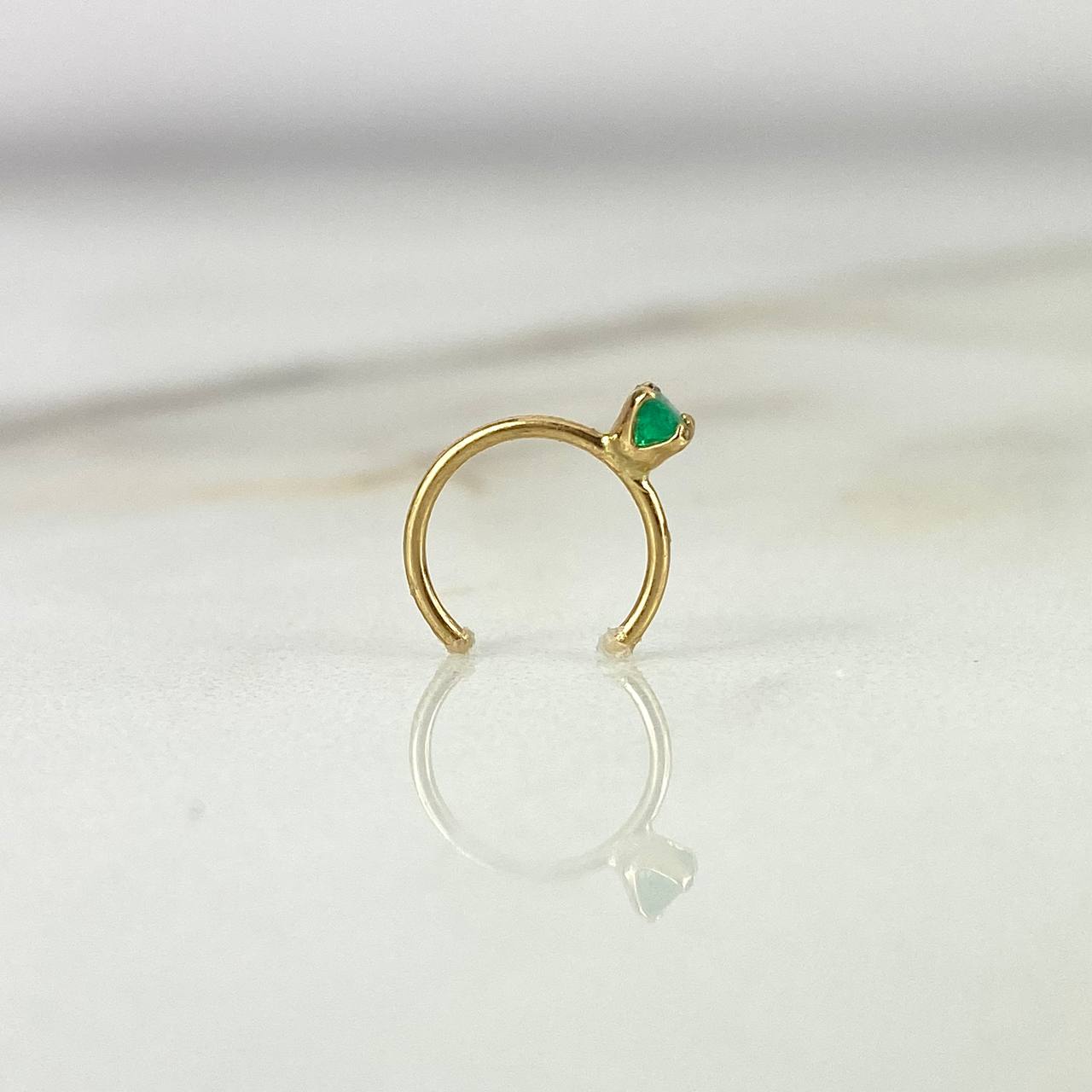 Piercing Aro 9mm Esmeralda 6.2pts Oro Amarillo (Joya)