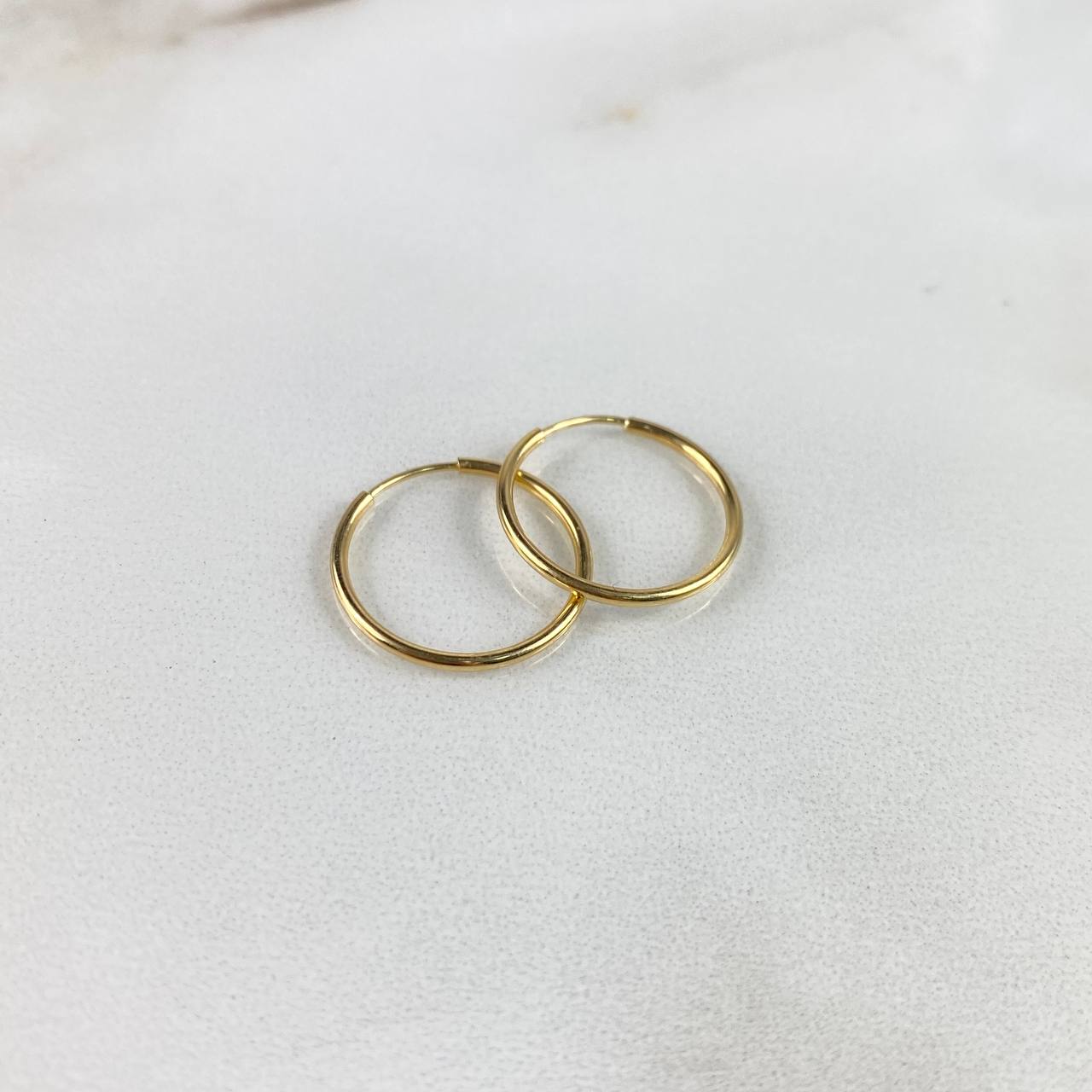 Candongas Mini Aro 0.85gr / 1.6cm / Oro Amarillo