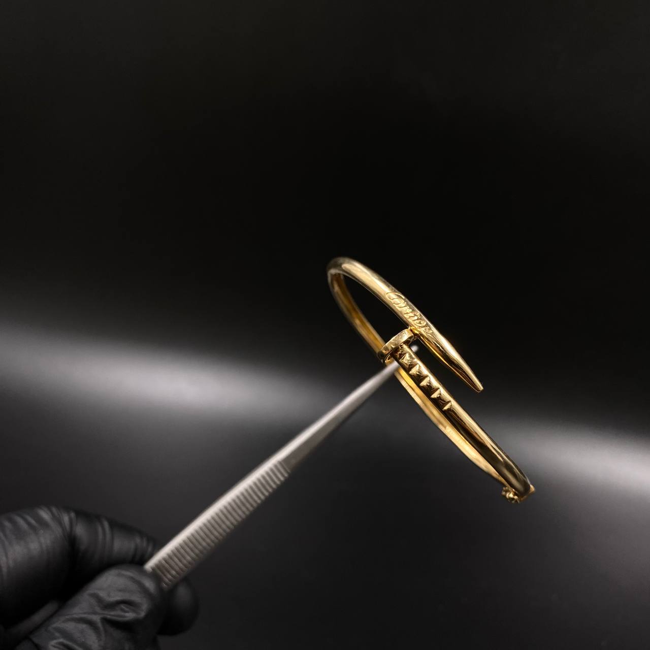 Pulso Aro Tornillo 11 .35gr / 18cm Oro Amarillo