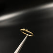 Anillo Corbatin  2.3gr / T8 3/4 / Circones Blancos  Oro Amarillo&