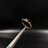 Anillo Xo 1.2gr / T6 / Circones Blancos  Oro Amarillo&