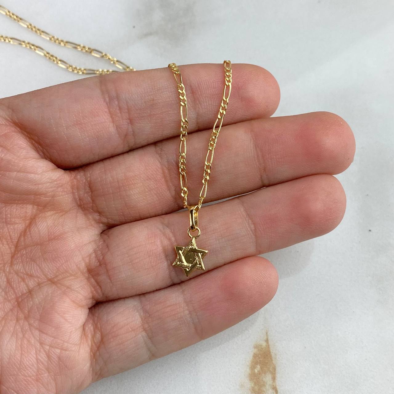 Set Cadena Figaro 1.55gr / 60cm + Dije Estrella David 0.25gr / 1.5cm Oro Amarillo (Oferta)