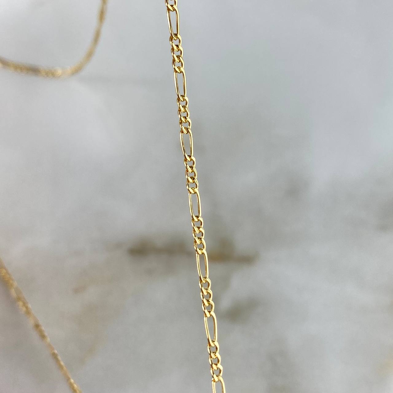 Set Cadena Figaro 1.55gr / 60cm + Dije Estrella David 0.25gr / 1.5cm Oro Amarillo (Oferta)