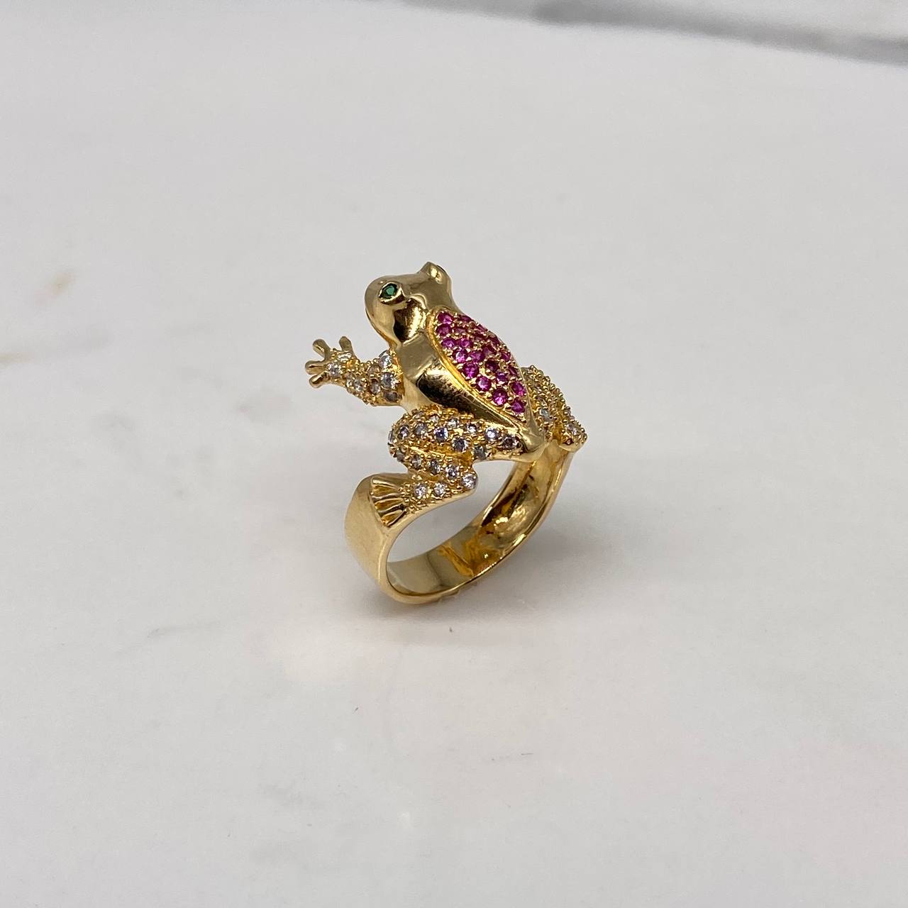 Anillo Rana  7.4gr / T7 1/4 Circones Blancos Rosados Verdes  Oro Amarillo$