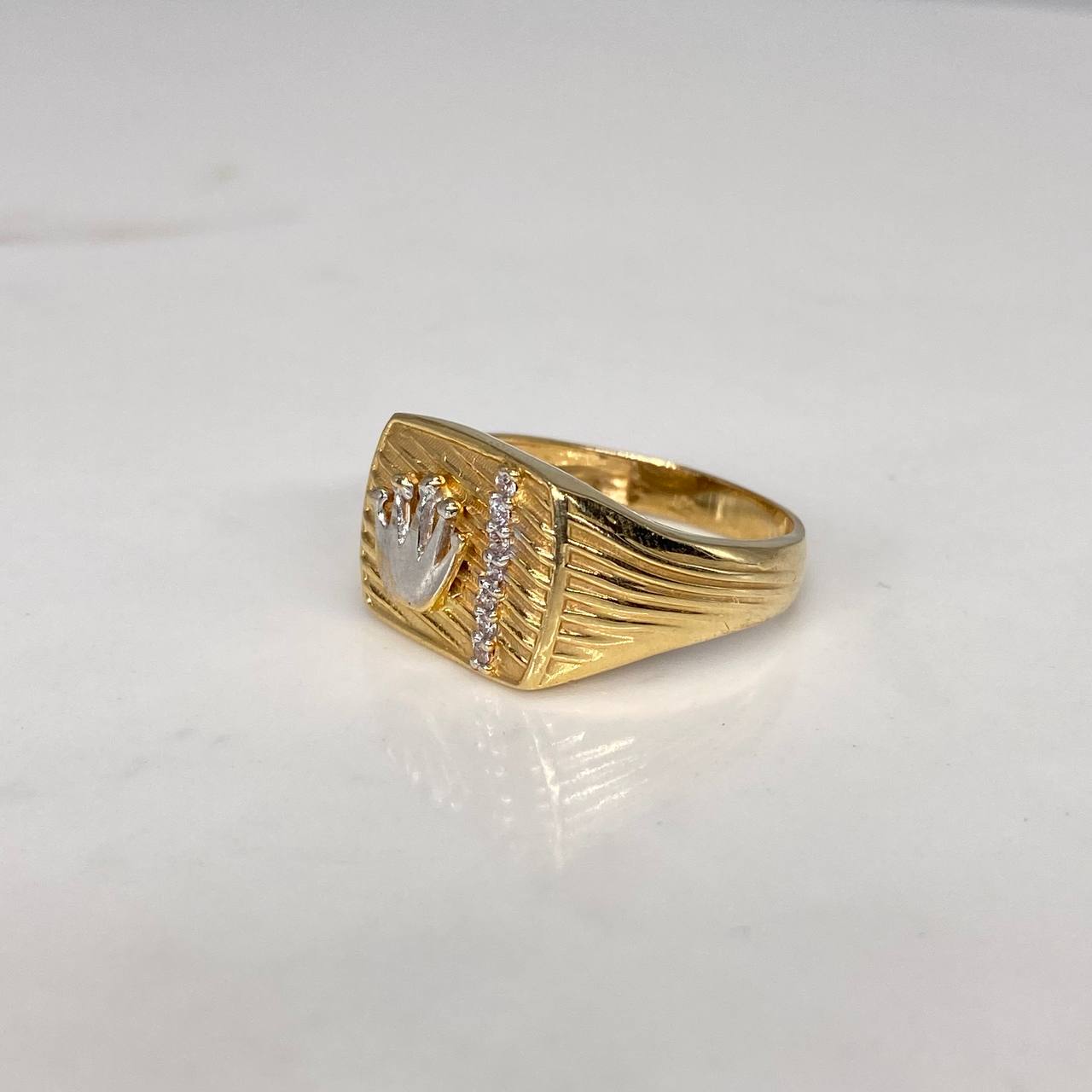 Anillo RX 6.55gr / T9 1/2 Circones Blancos  Dos Oros Amarillo Blanco$
