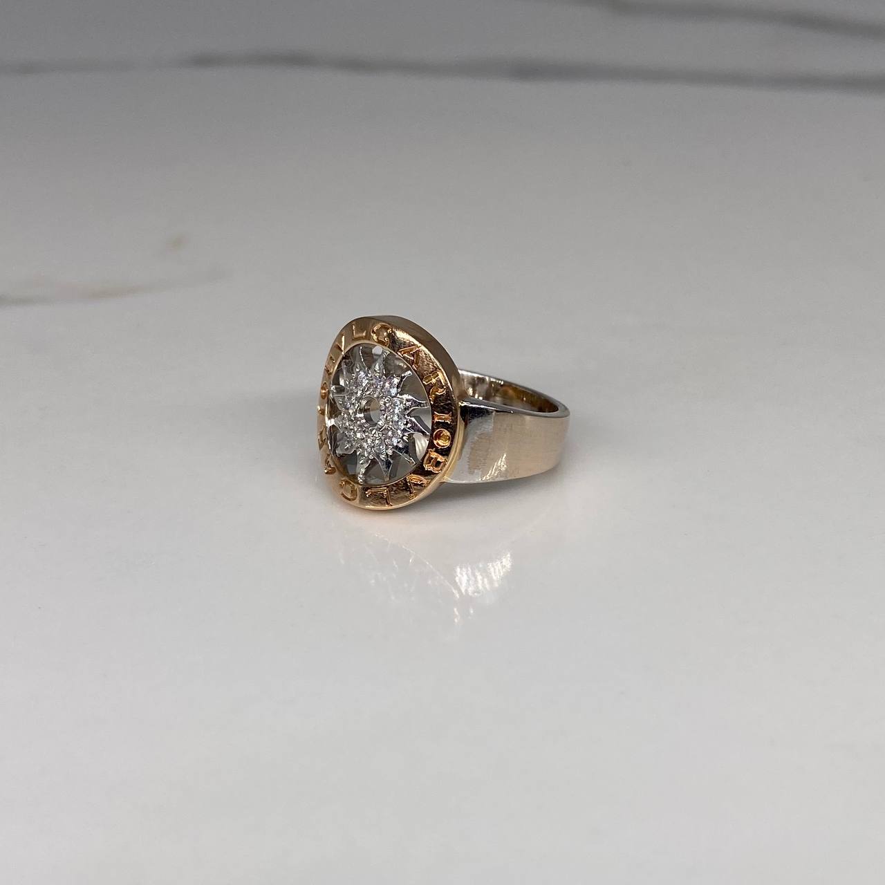 Anillo BV 11gr / T7 3/4 Circones Blancos  Dos Oros Blanco Rosa$