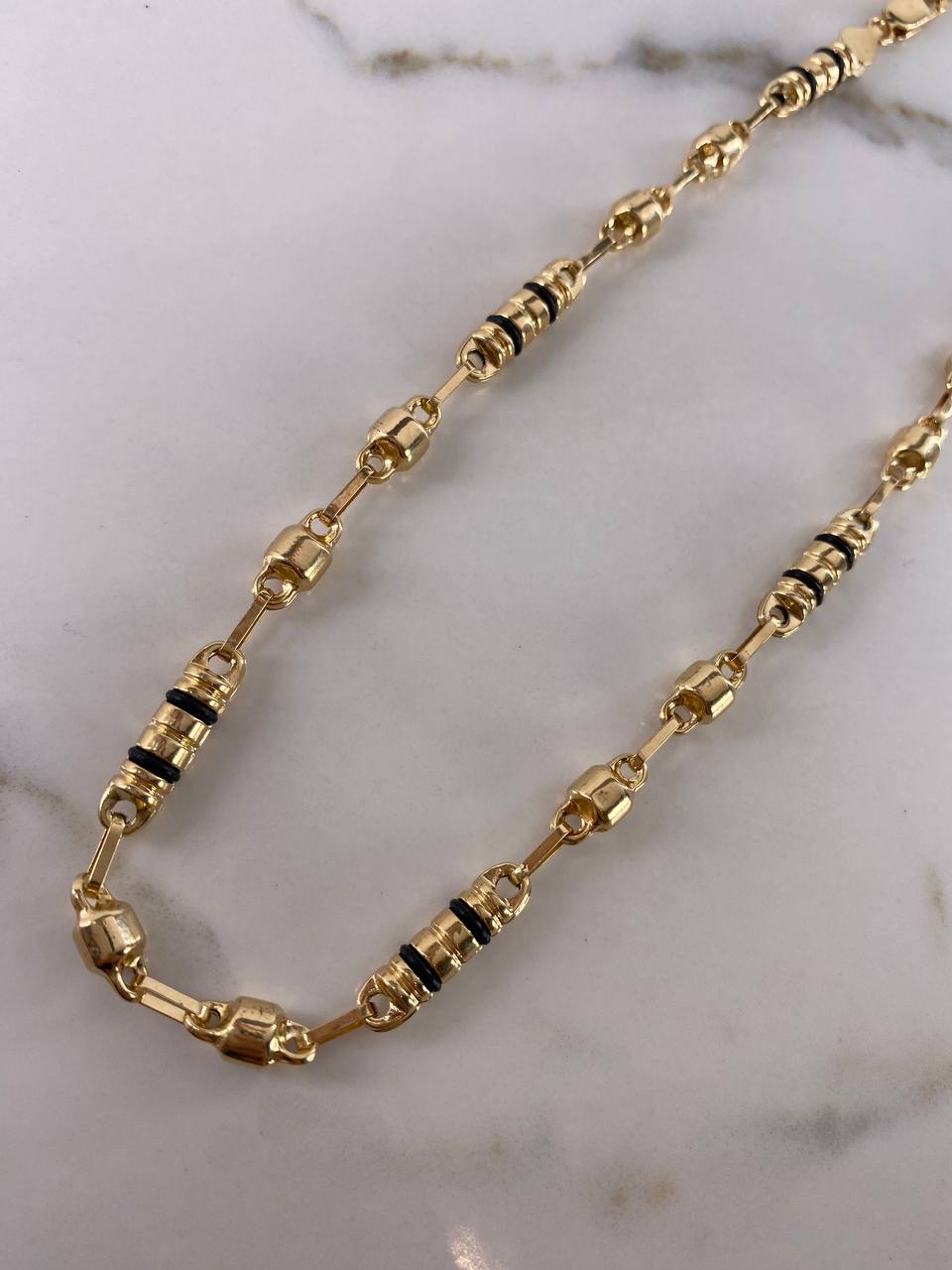 Cadena Rustica  18.05gr / 65cm / 5.05mm Barril Canutillo Cauchos Oro Amarillo