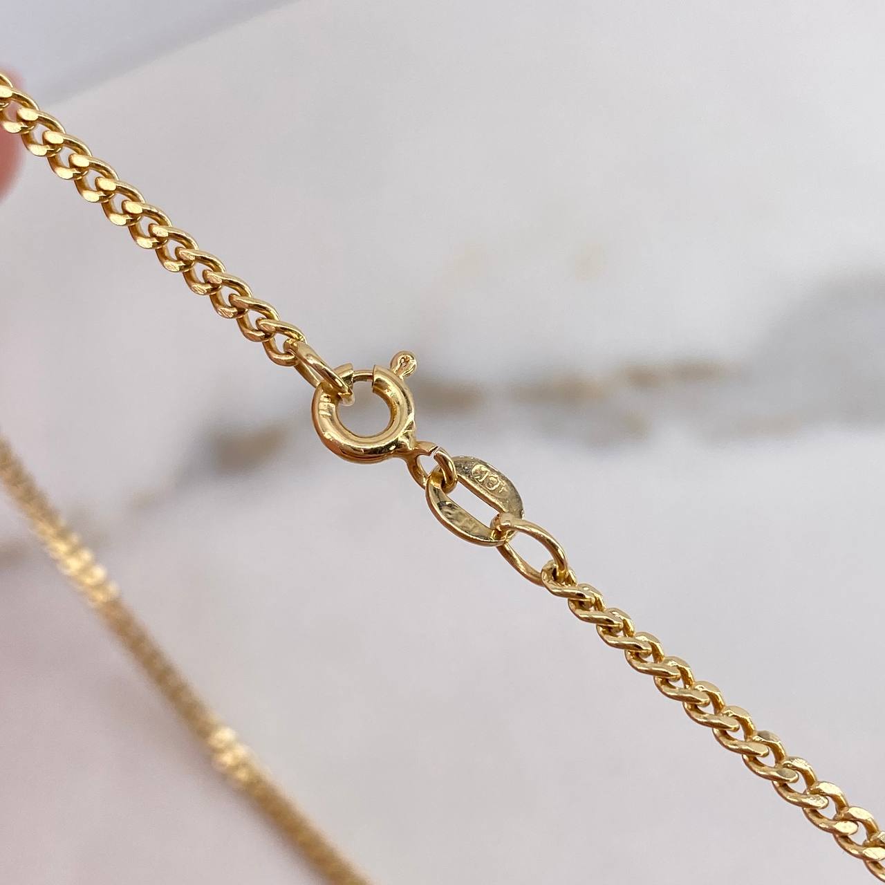 Cadena Cubana 1.3gr / 50cm / 1.6mm Oro Amarillo +1$