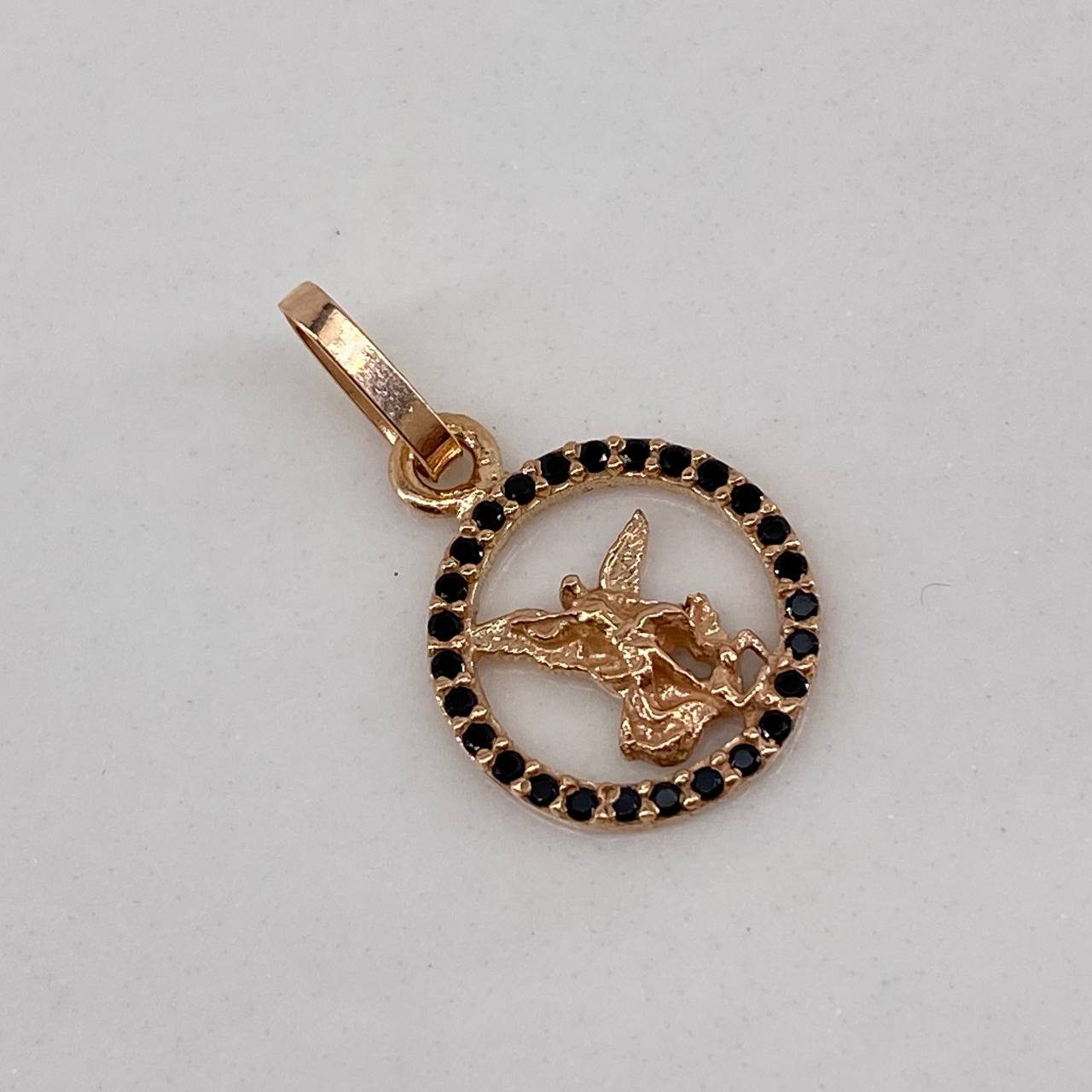 Dije San Miguel Arcángel 0.55gr / 1.5cm / Circones Negros Oro Rosa$