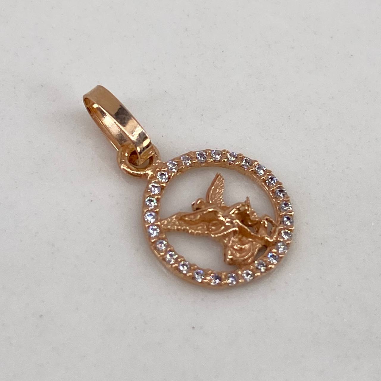 Dije San Miguel Arcángel 0.6gr / 1.5cm / Circones Blancos Oro Rosa$