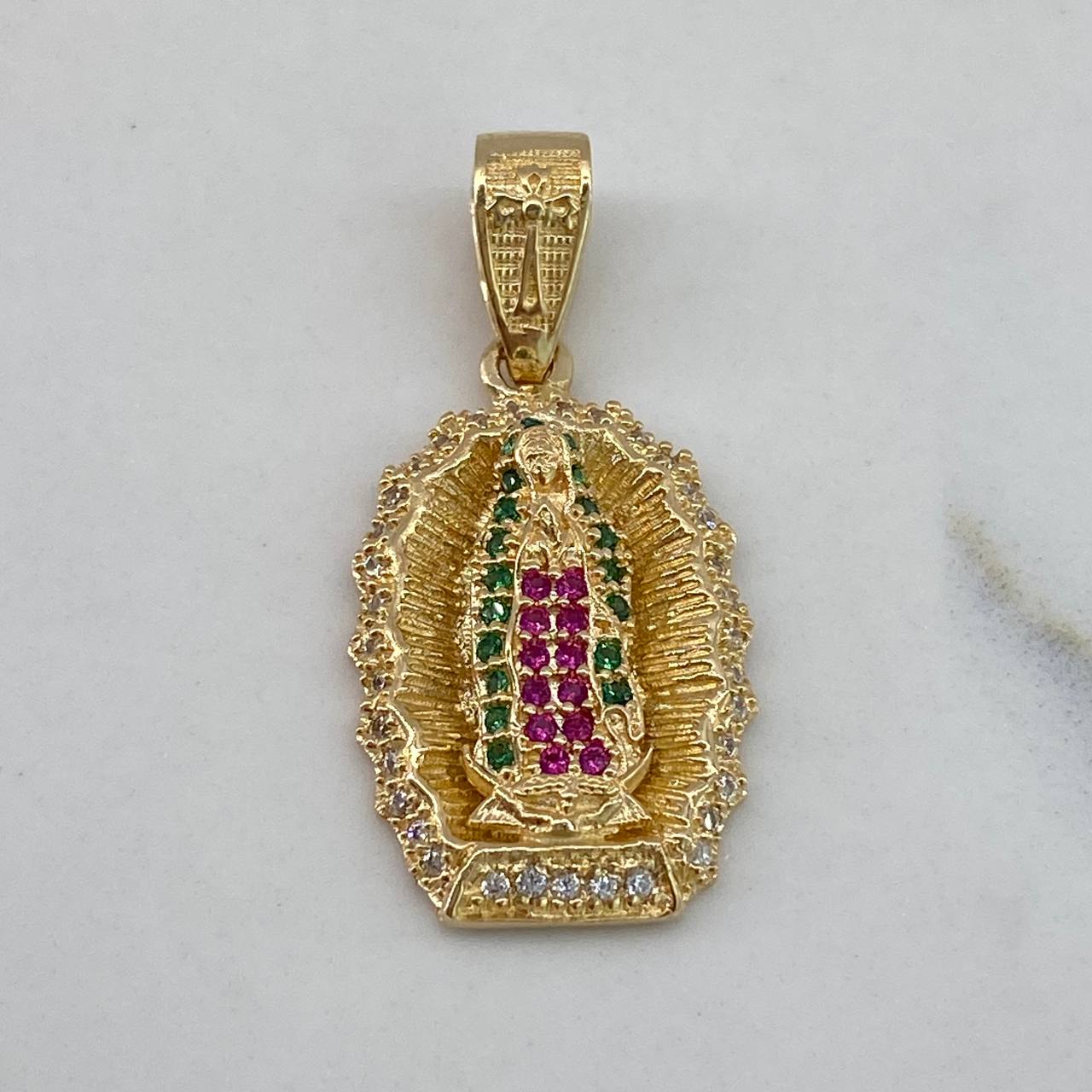 Dije Virgen de Guadalupe 3.9gr / 3cm / Circones Blancos Verdes Fucsias Oro Amarillo$