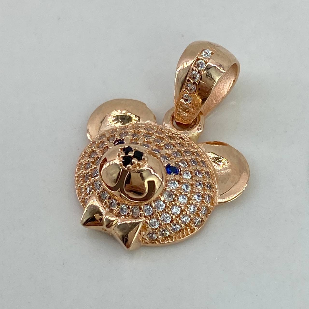 Dije Rostro Oso  3.9gr / 2.5cm / Circones Blancos Azules Oro Rosa$