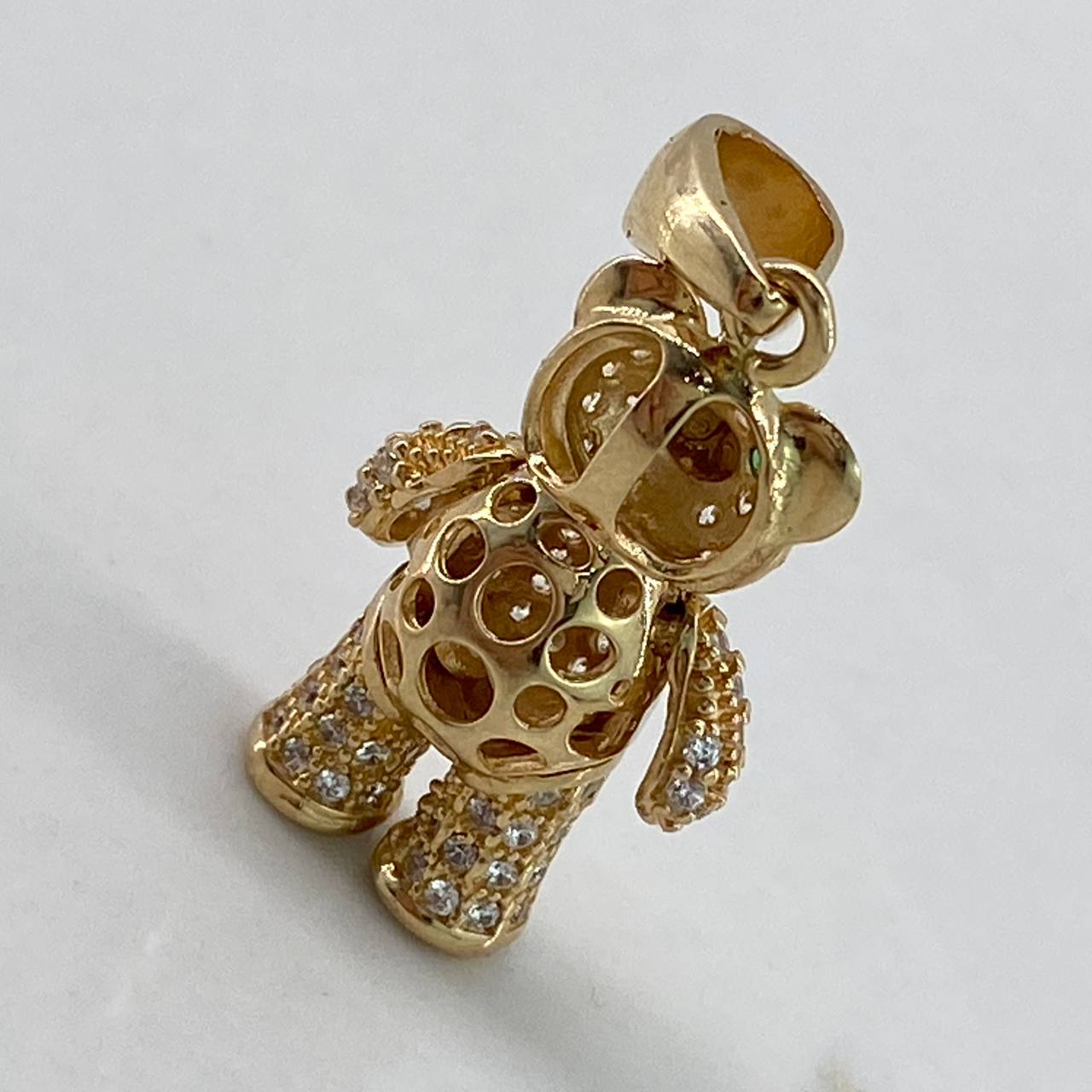 Dije Oso Articulado  4.2gr / 2.5cm / Circones Blancos Verdes Corbata  Oro Amarillo$