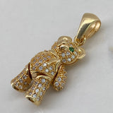 Dije Oso Articulado  4.25gr / 2.5cm / Circones Blancos Verdes Bufanda  Oro Amarillo$