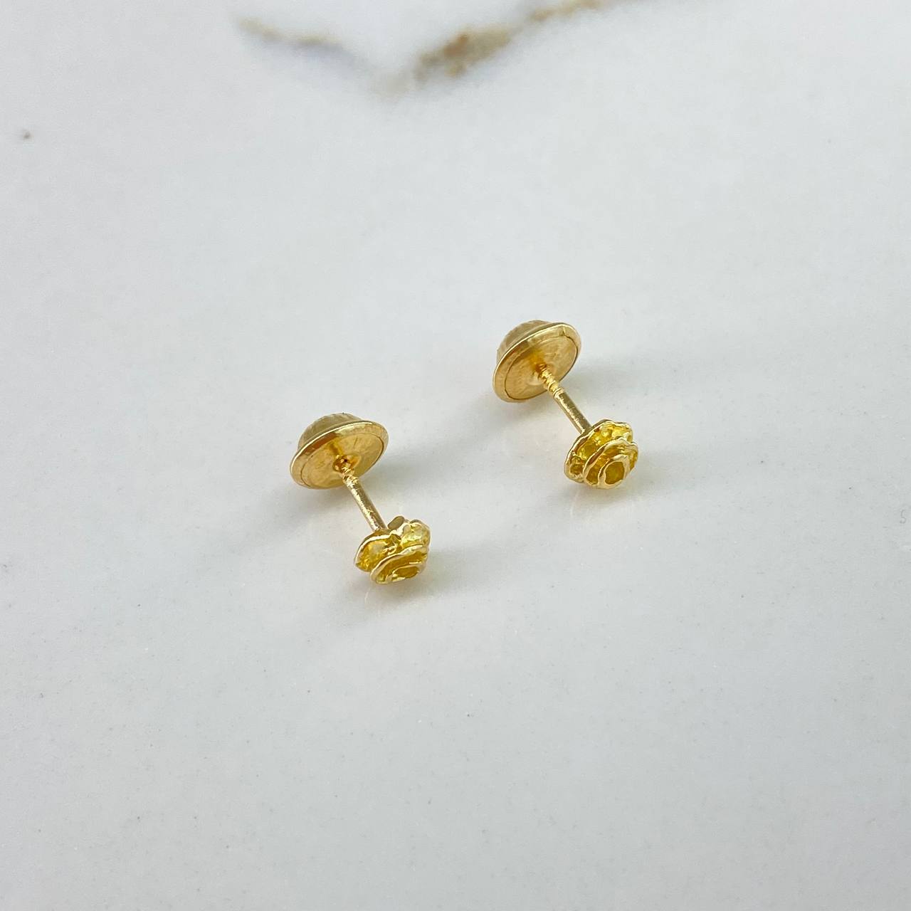 Topos Rosa  0.85gr / Liso  Oro Amarillo$