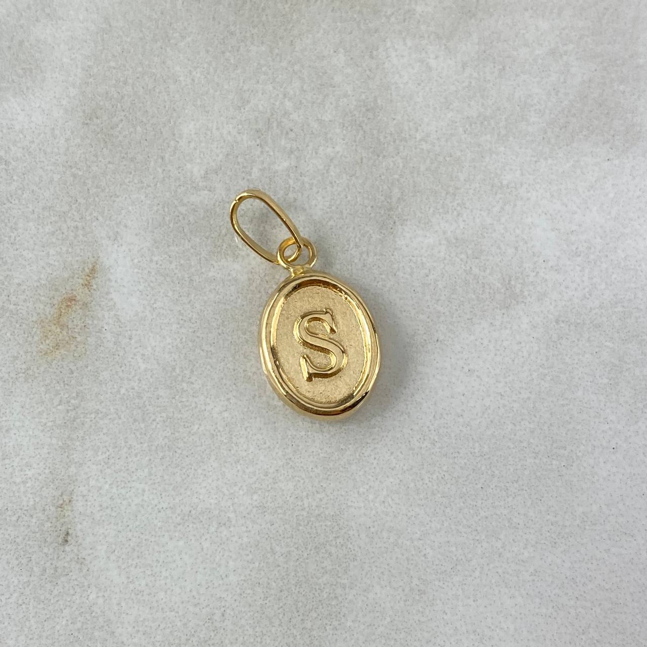 Dije Letra S Ovalada 0.4gr / 1.8cm / Troquelada Oro Amarillo