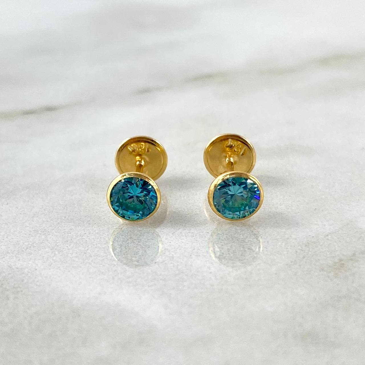Topos Bisel 0.8gr / 5mm Circon Celeste Oro Amarillo (Joya) ©