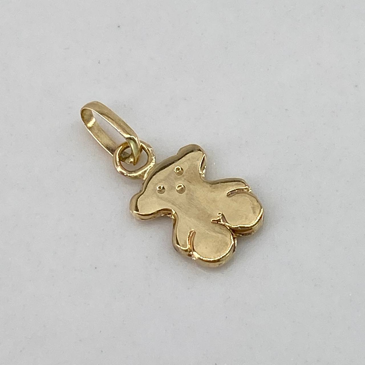 Dije Oso Ts  0.35gr / 1.5cm / Liso  Oro Amarillo $